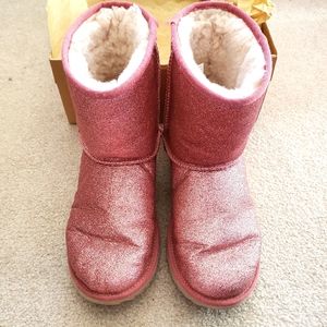 PINK GLITTER girls UGGs. Used. Girls size 6.